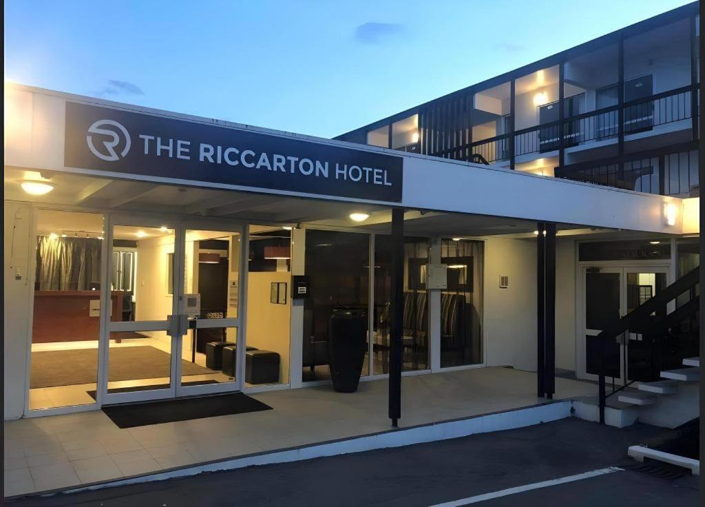 The Riccarton Hotel Κράισττσερτς Εξωτερικό φωτογραφία