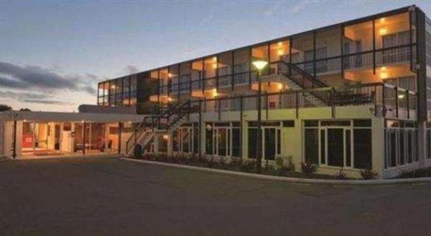 The Riccarton Hotel Κράισττσερτς Εξωτερικό φωτογραφία